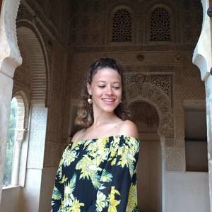 Meet your Posher, Anya